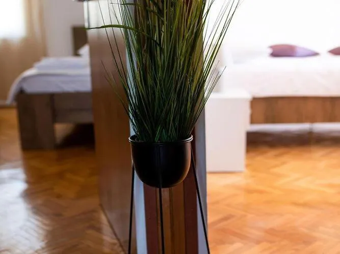 Apartment Zora In Seline, Near The Pebble Beach