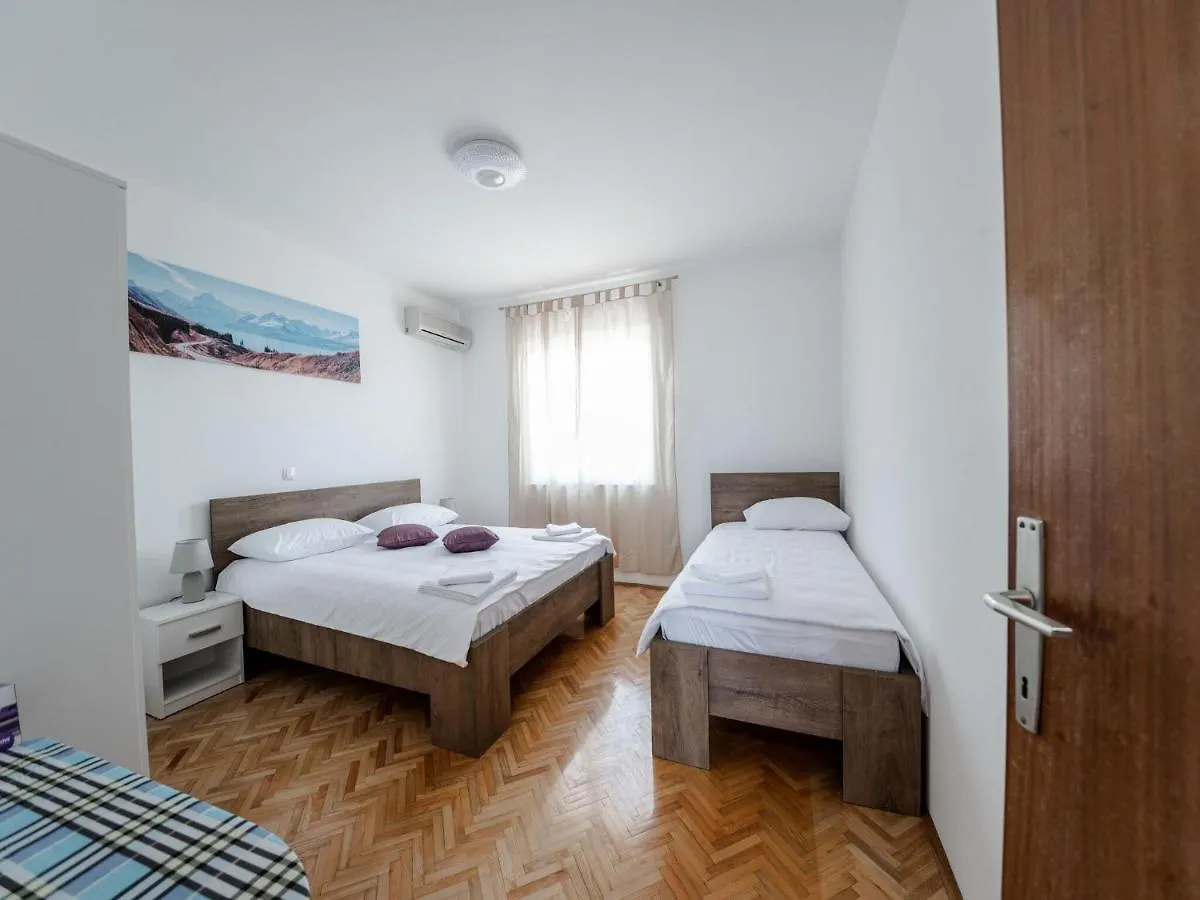Apartment Zora In Seline, Near The Pebble Beach 0*, Seline